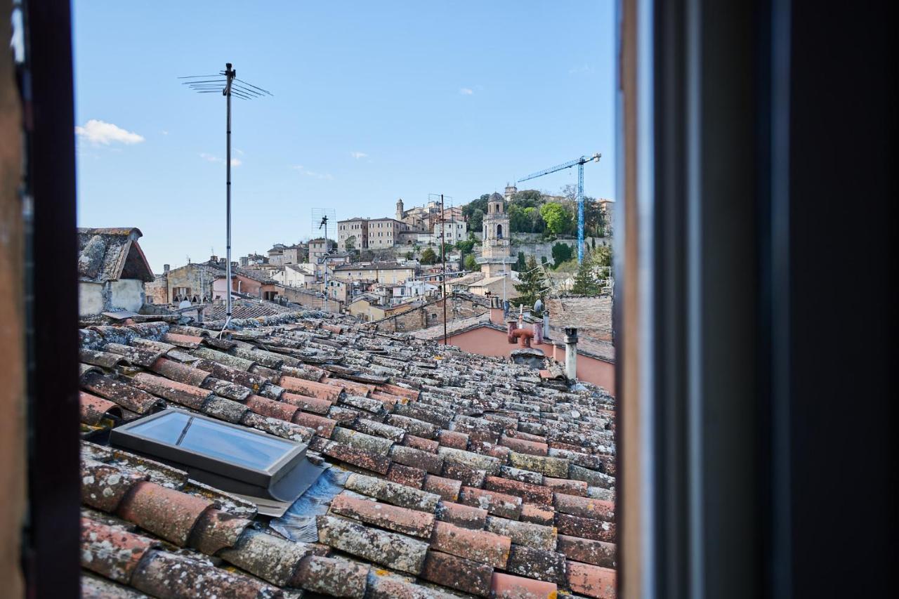 Central- Views - Air Conditioning - Easy Parking -Self Check In Perugia Exterior foto
